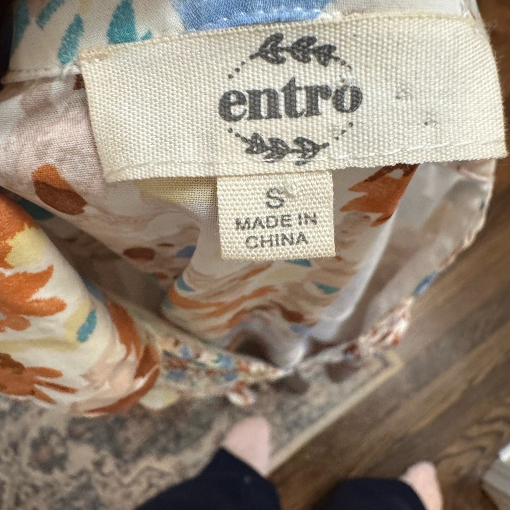 Entro Floral Puff Sleeve Blouse Size S | Lined Boutique Top - Picture 8 of 9